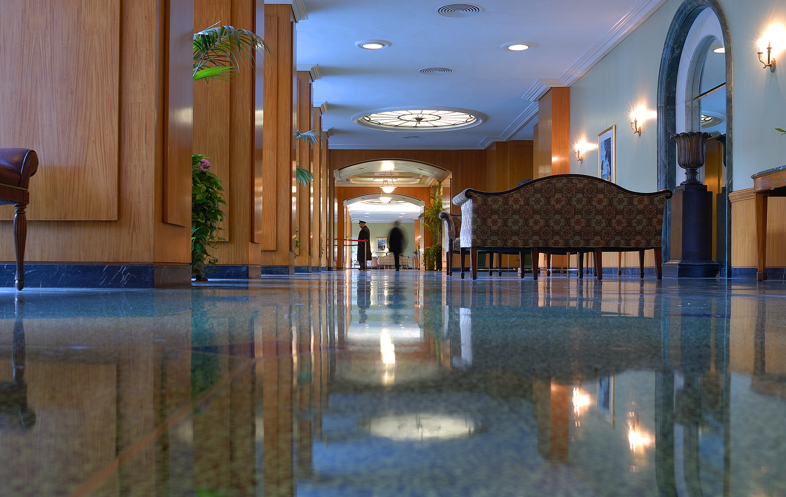 Amant's Floor Care offers professional floor cleaning services to the St. Louis metro region.